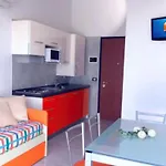 Appartamento Comfortable Flat With Pool In A Excellent Location